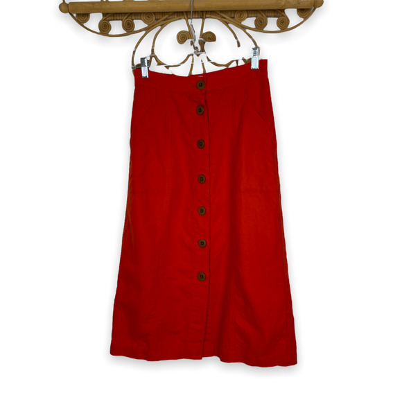 Universal Thread Red button front midi skirt sz XS - Picture 2 of 5